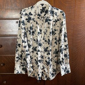 Ann Taylor Blouse M